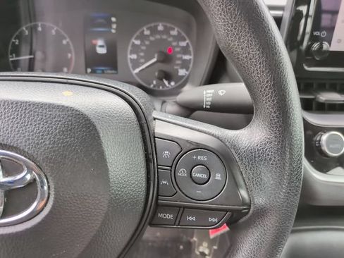 Used 2024 Toyota Corolla LE FWD image 15