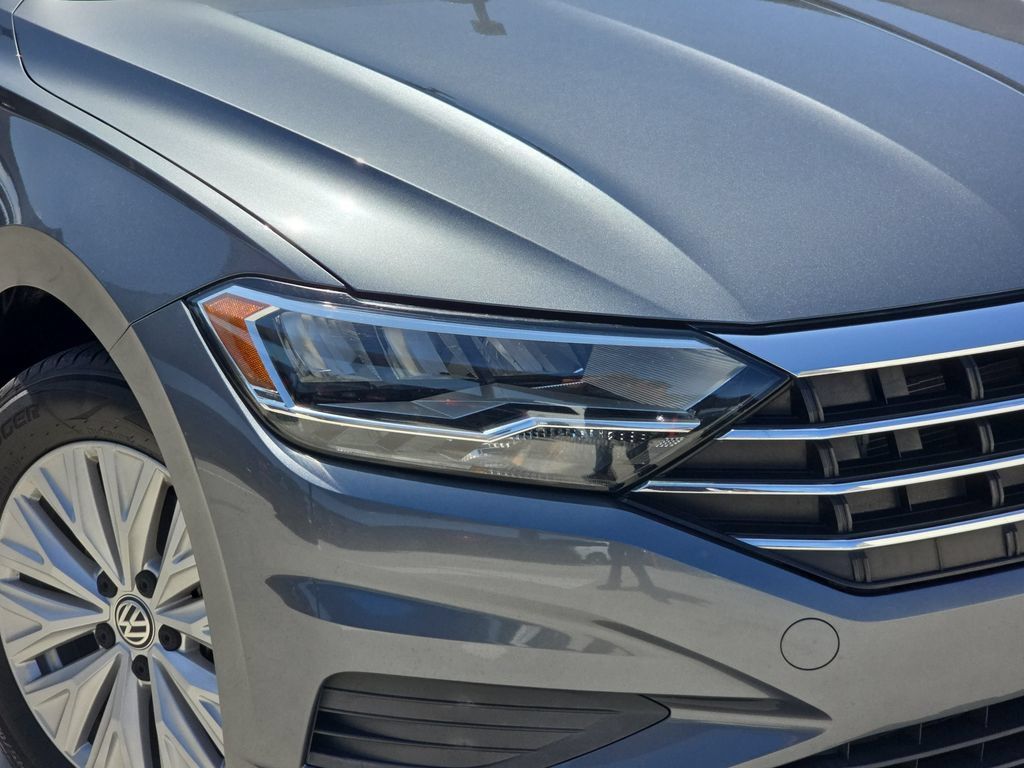 Used 2019 Volkswagen Jetta S FWD image 32