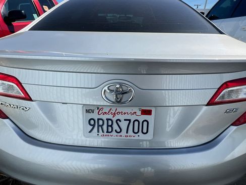 Used 2013 Toyota Camry SE w/ Convenience Pkg image 19