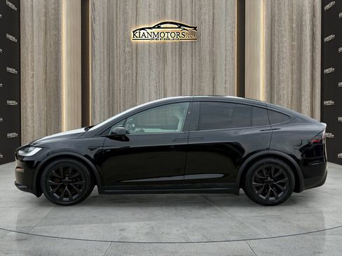 Used 2022 Tesla Model X Plaid AWD/4WD image 8
