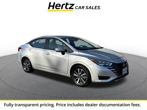 Used 2025 Nissan Versa SV FWD image 1