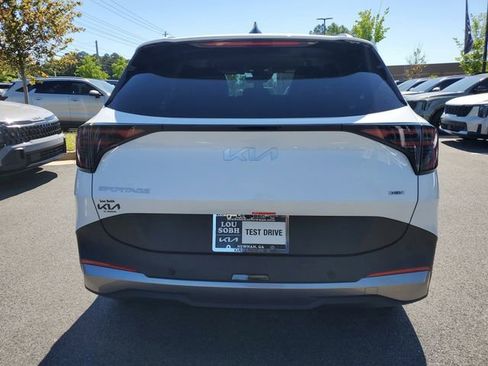 New 2026 Kia Sportage AWD Hybrid image 5