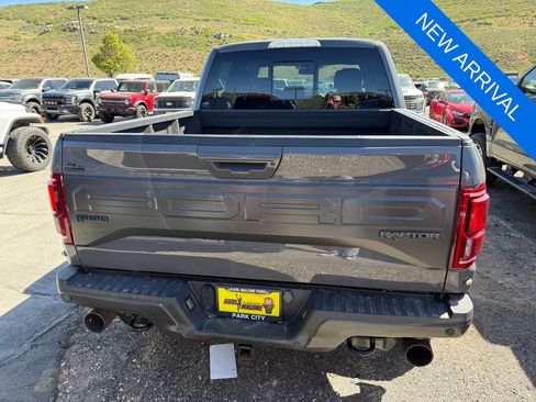 Used 2018 Ford F150 Raptor w/ Equipment Group 802A Luxury AWD/4WD image 5