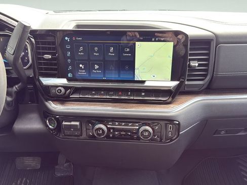 Used 2026 Chevrolet Silverado 1500 LT AWD/4WD image 18