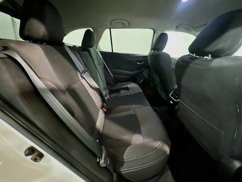 Used 2024 Subaru Outback Premium AWD/4WD image 19