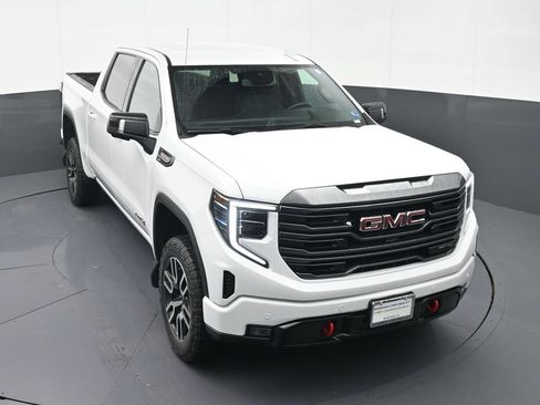 Used 2023 GMC Sierra 1500 AT4 AWD/4WD image 28