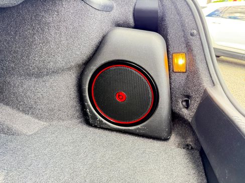 Used 2013 Chrysler 300 S image 33