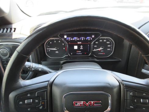 Used 2021 GMC Sierra 1500 AT4 w/ AT4 Preferred Package AWD/4WD image 34
