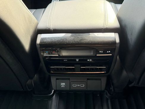 Used 2022 Acura MDX SH-AWD image 33