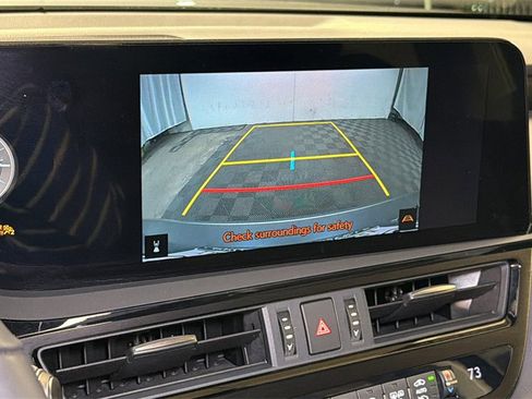 Certified 2023 Lexus ES 250 w/ Premium Package image 27