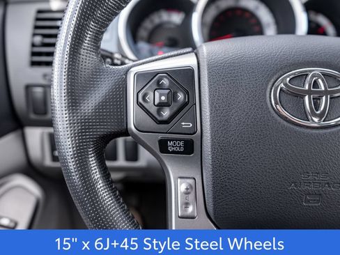 Used 2015 Toyota Tacoma 2WD Access Cab w/ SR5 Package image 21