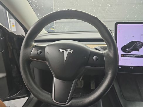 Used 2021 Tesla Model 3 Standard Range Plus RWD image 34
