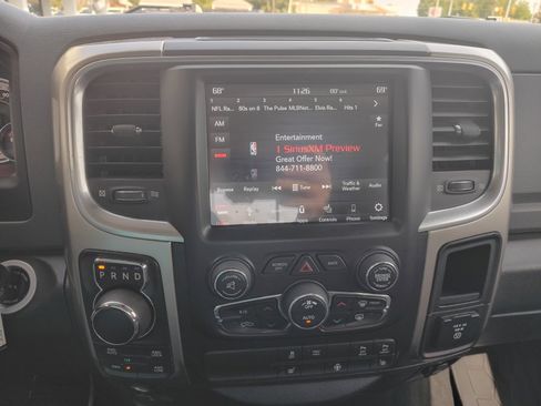 Used 2018 RAM 1500 Big Horn image 12