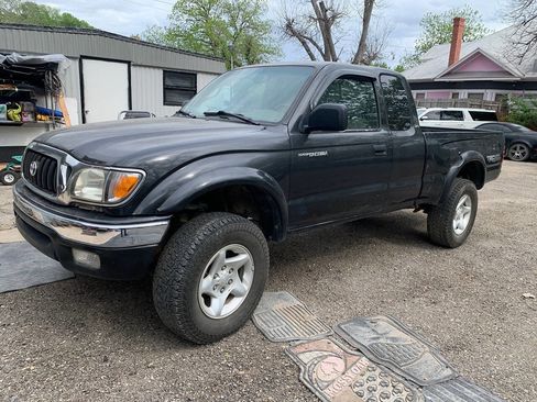 Used 2002 Toyota Tacoma 4x4 Xtracab V6 image 2