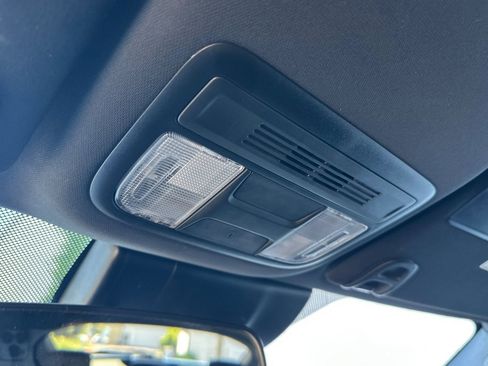 Used 2019 Honda Civic Sport image 21