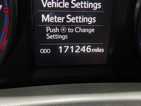 Used 2017 Toyota RAV4 XLE w/ Plus Special Value Package AWD/4WD image 10