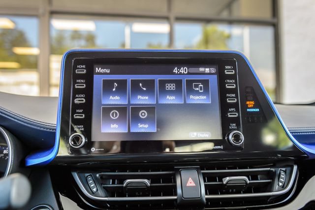 Used 2020 Toyota C-HR XLE FWD image 20