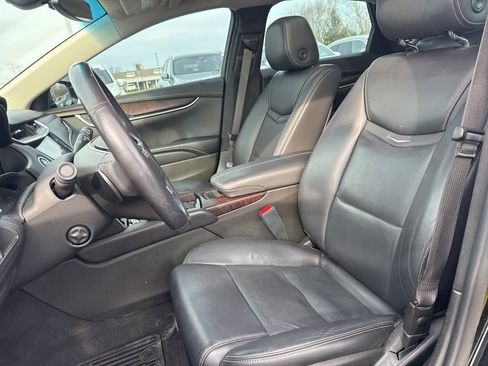 Used 2018 Cadillac XTS Luxury image 10