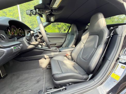 Used 2026 Porsche 911 Carrera GTS RWD image 5