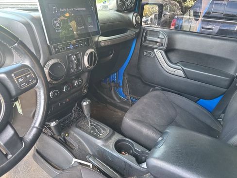 Used 2015 Jeep Wrangler Unlimited Sport w/ Quick Order Package 24S image 13