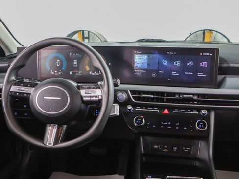 Used 2024 Hyundai Sonata SEL image 17