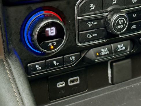 Used 2021 Chevrolet Tahoe High Country image 21