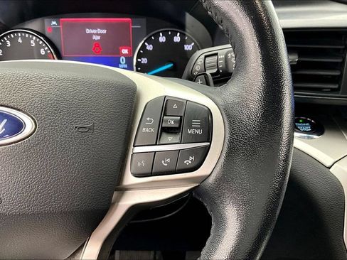 Certified 2020 Ford Explorer XLT w/ Comfort Package AWD/4WD image 19