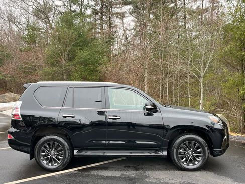 Used 2023 Lexus GX 460 Premium w/ Premium Package image 6