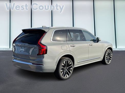 New 2026 Volvo XC90 T8 Ultra w/ Protection Package Premier image 3