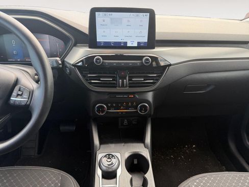 Used 2025 Ford Escape Active AWD/4WD image 11