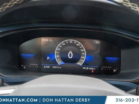 Used 2023 Volkswagen Taos SE AWD/4WD image 6