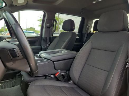 Certified 2025 Chevrolet Silverado 1500 LT RWD image 18