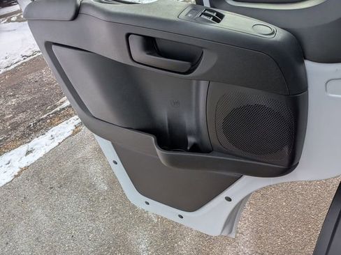 New 2026 RAM ProMaster 2500 image 17