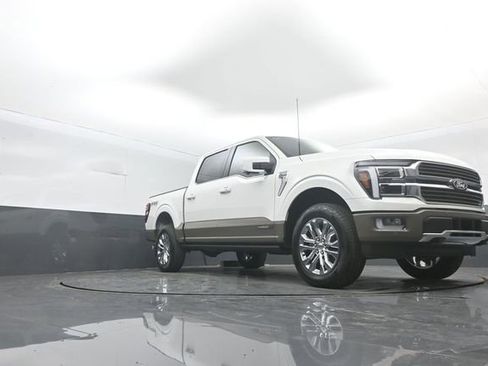 New 2026 Ford F150 King Ranch w/ Equipment Group 601A High image 32