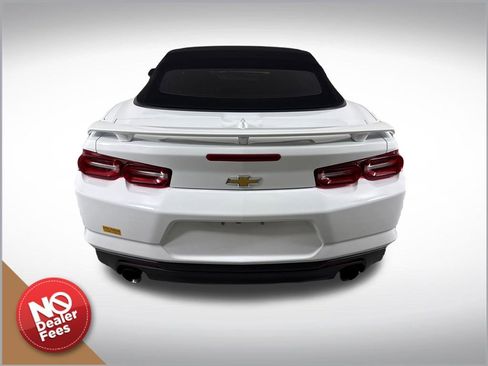 Used 2020 Chevrolet Camaro LT RWD image 5