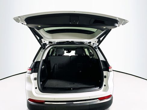 Used 2021 Jeep Grand Cherokee L Limited image 29