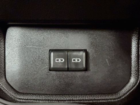 Used 2025 Toyota Highlander XSE AWD/4WD image 37