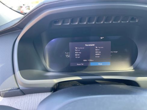 Used 2024 Volvo XC90 T8 Ultimate w/ Protection Package image 15