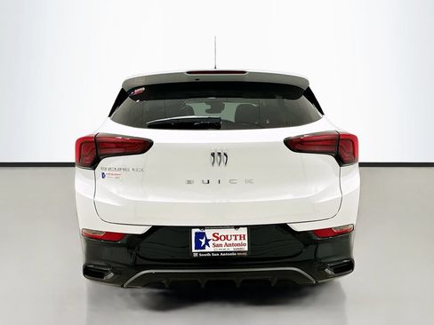 Used 2026 Buick Encore GX Sport Touring FWD image 6