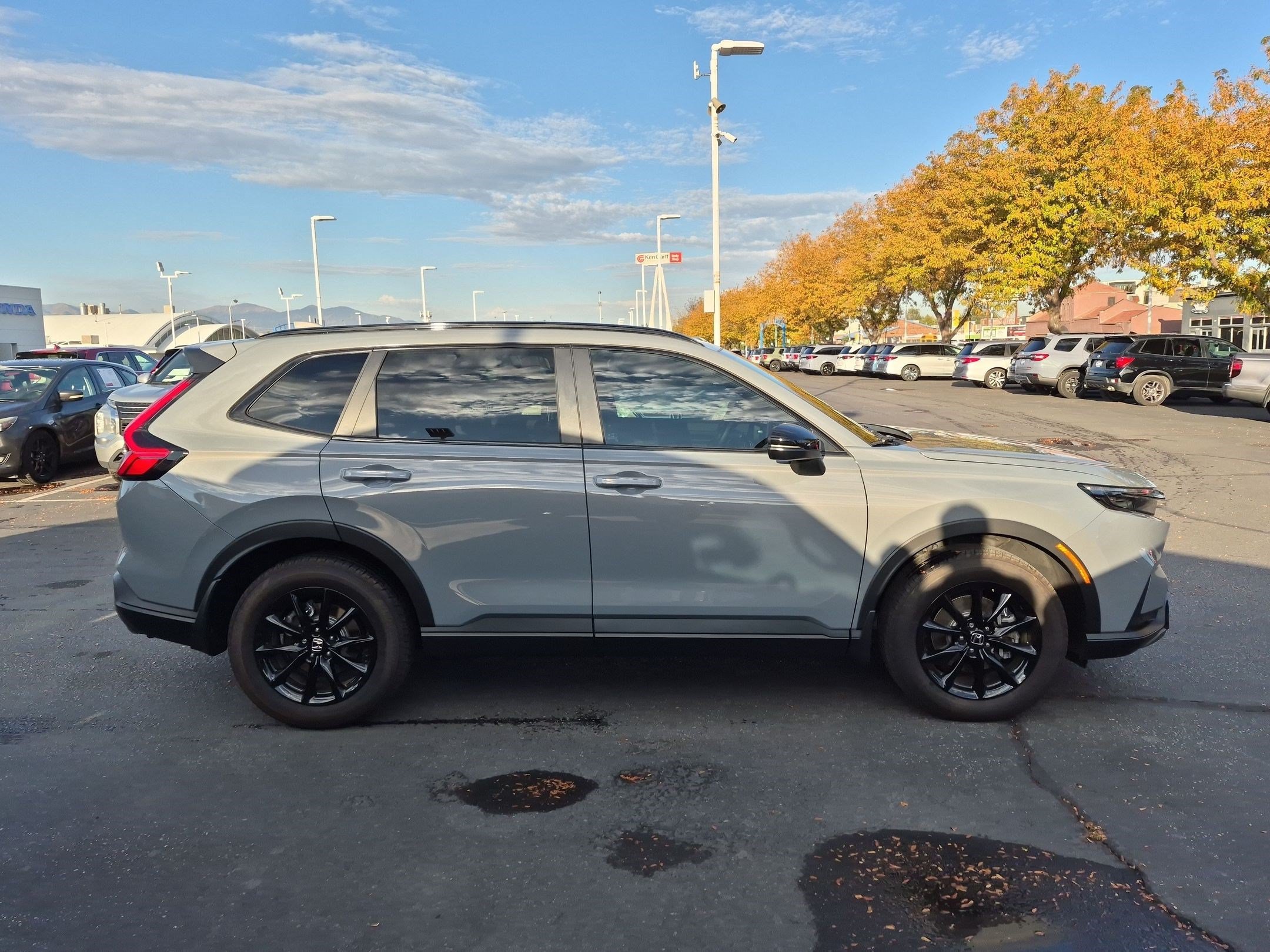 Used 2026 Honda CR-V Sport-L image 2