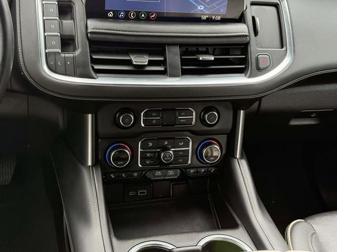 Used 2021 Chevrolet Tahoe Premier AWD/4WD image 19