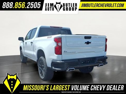 New 2026 Chevrolet Silverado 1500 LT Trail Boss w/ LT Trail Boss Premium Package AWD/4WD image 2