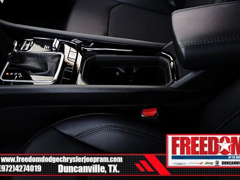 New 2026 Jeep Compass Latitude image 35