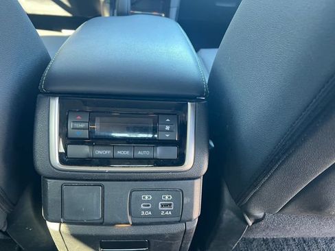 Used 2023 Subaru Ascent Onyx Edition AWD/4WD image 20