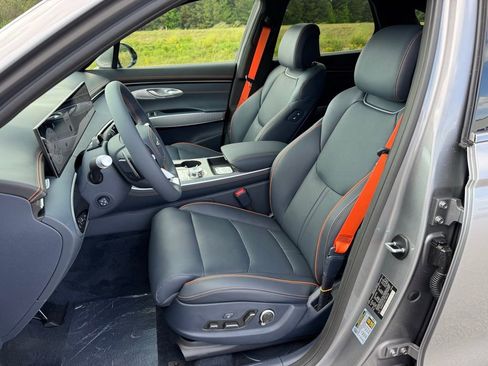 New 2026 Genesis GV70 2.5T Sport Prestige AWD/4WD image 18