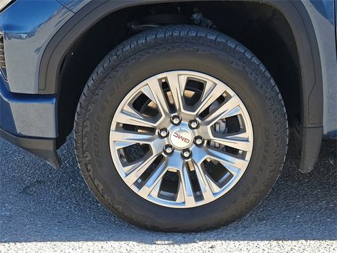 Used 2024 GMC Sierra 1500 Denali image 9