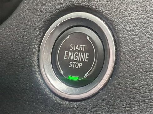 Used 2019 Cadillac XT4 Sport w/ Driver Awareness Package image 33