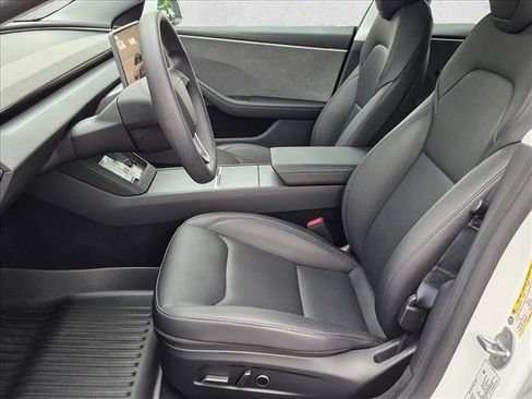 Used 2025 Tesla Model 3 Long Range RWD image 19