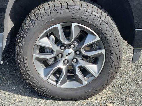 Used 2023 Chevrolet Silverado 1500 RST w/ Convenience Package II image 8