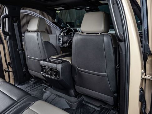 Used 2022 Chevrolet Silverado 1500 ZR2 w/ Technology Package image 31